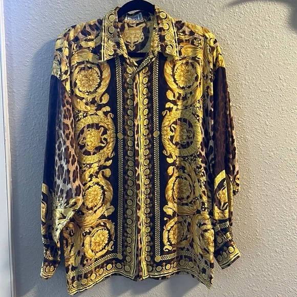 Versace, Shirts, Vintage Gianni Versace Silk Leopard Animal Print Crown  Barroco Louis Xv Cheetah